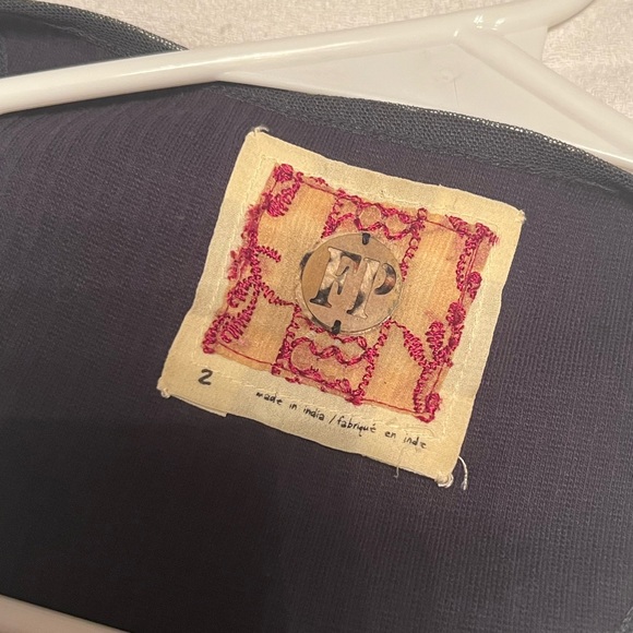 ASO Elena Gilbert Tank - Picture 15 of 16